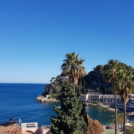 Iancu Charme 3* Taormina