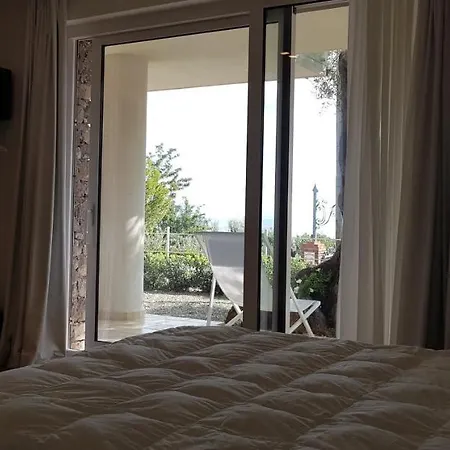 Aparthotel Iancu Charme Taormina